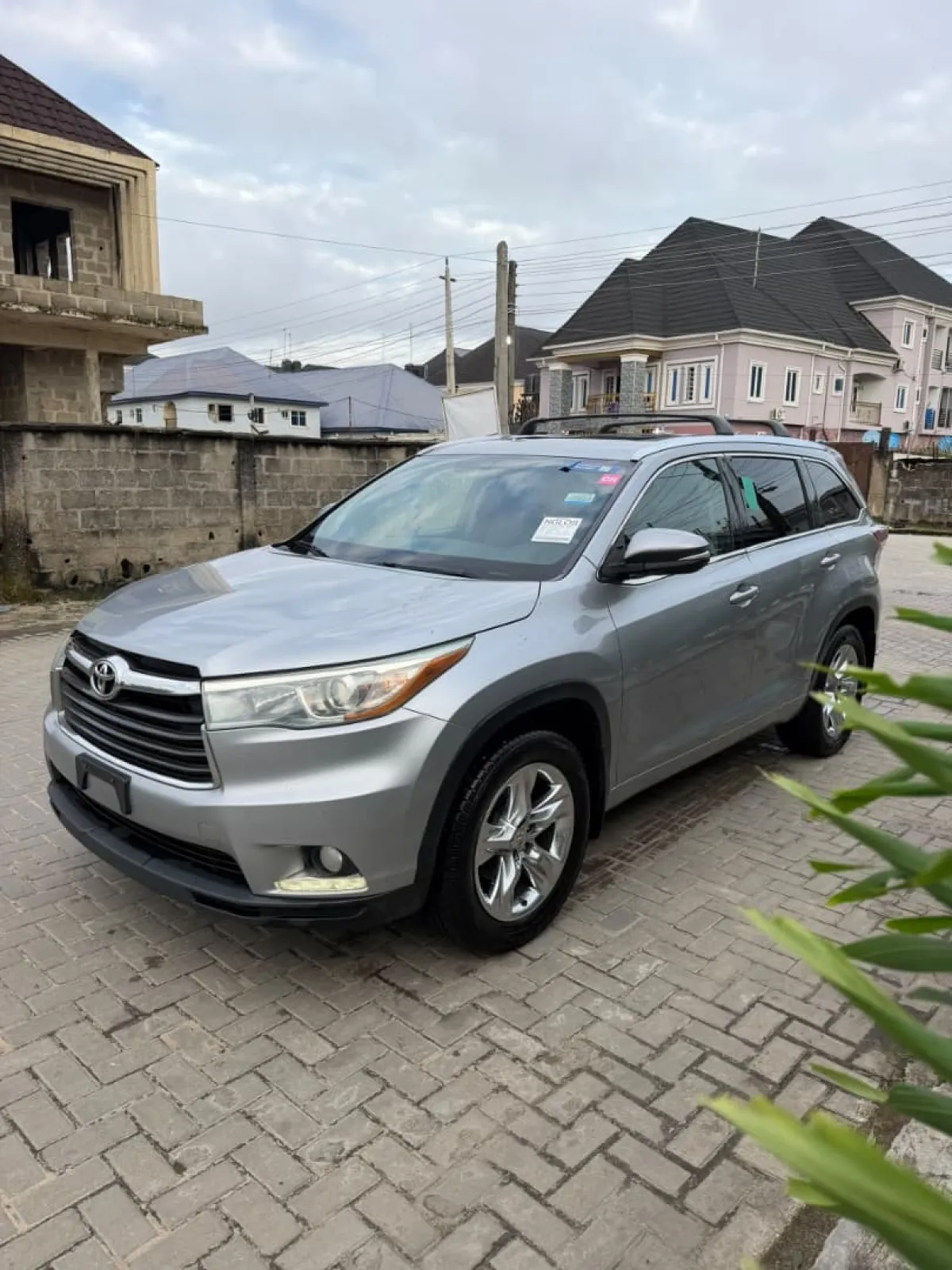 Foreign Used Toyota Highlander 2015 Limited Edition Full Option - Image 2