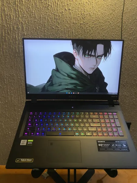 UK used gigabyte aero 17KC gaming / creator laptop