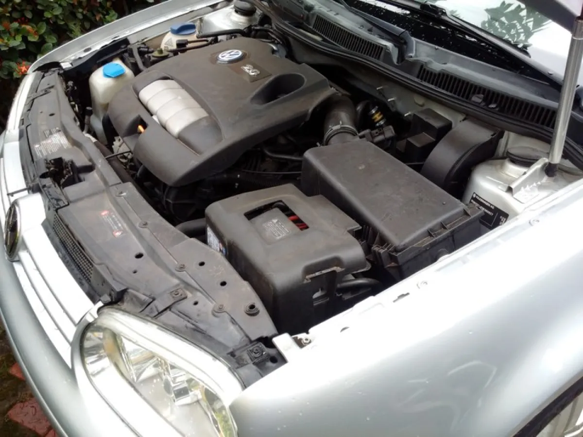 Clean Volkswagen Golf for sale - Image 4