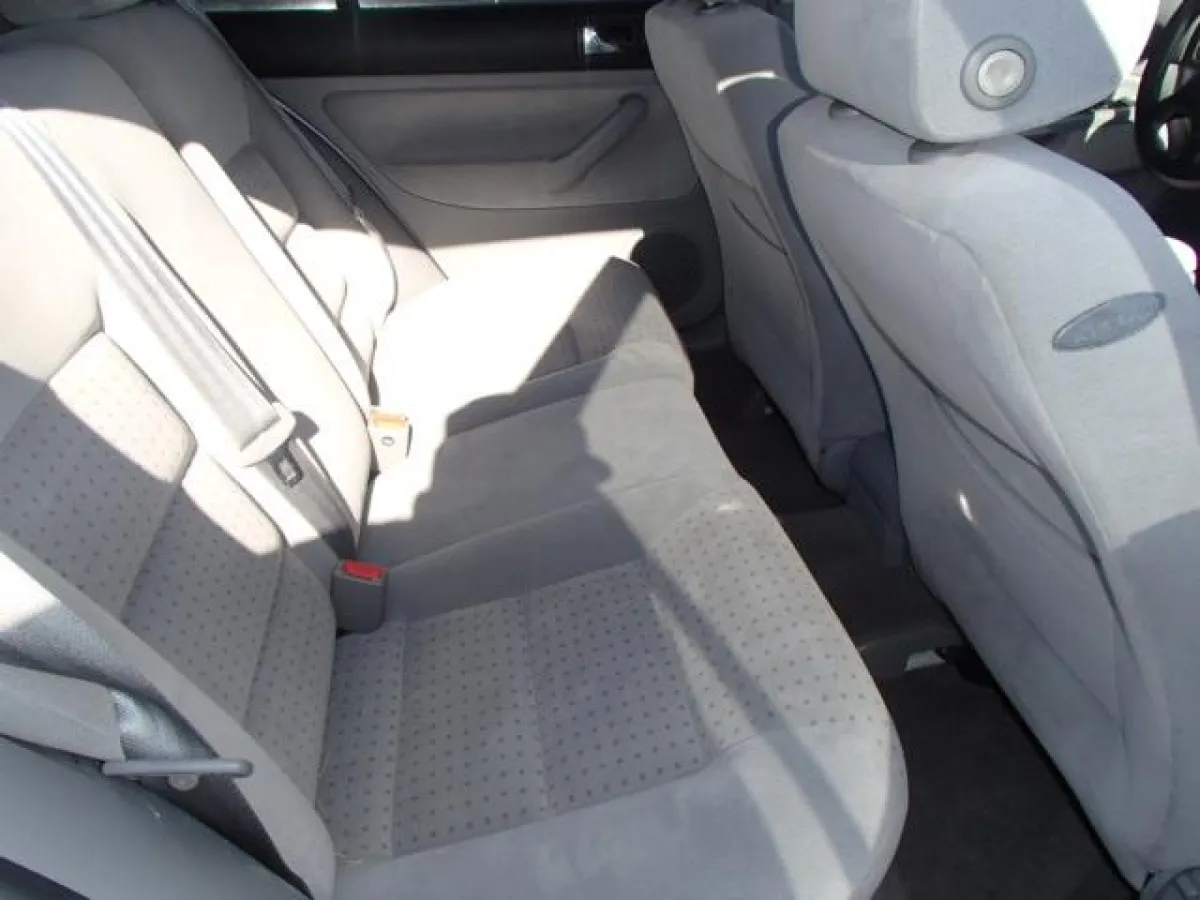 Clean Volkswagen Golf for sale - Image 7