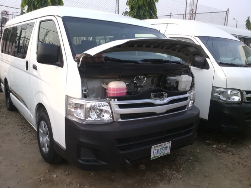 Clean Toyota HiAce Bus for sale