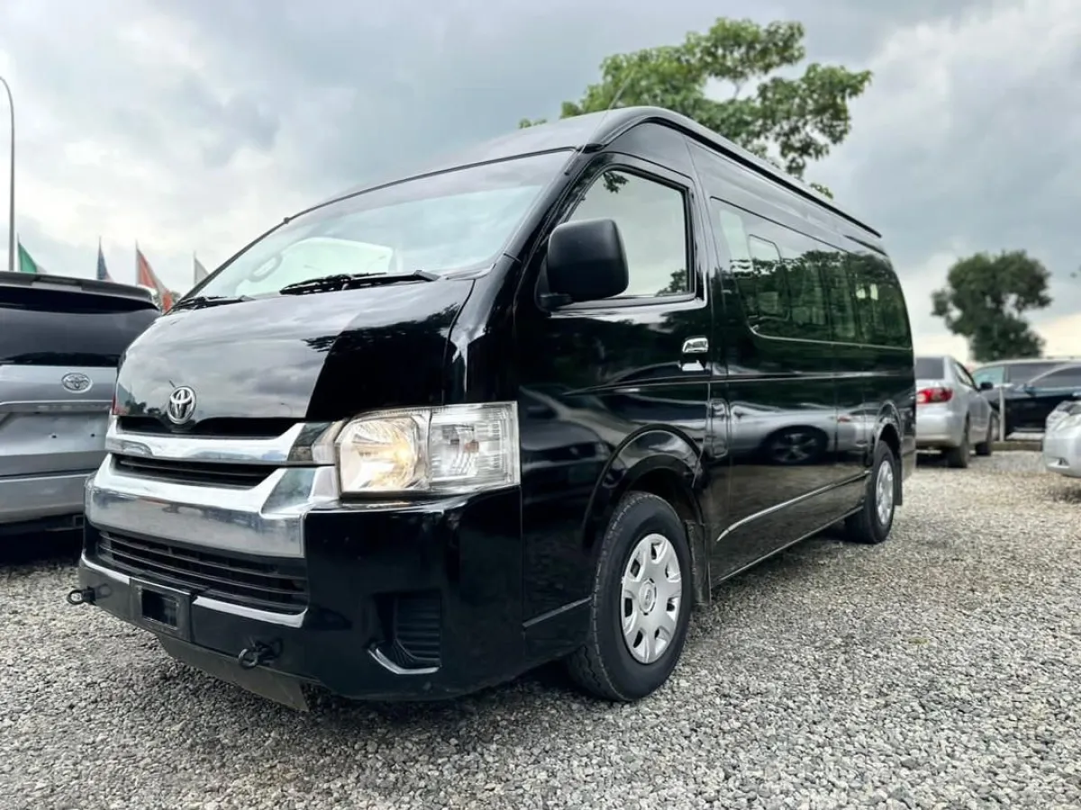 2014 Toyota HiAce bus - Image 1