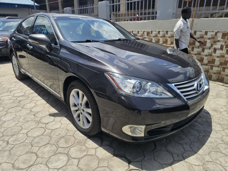 Clean Lexus Es350 for sale