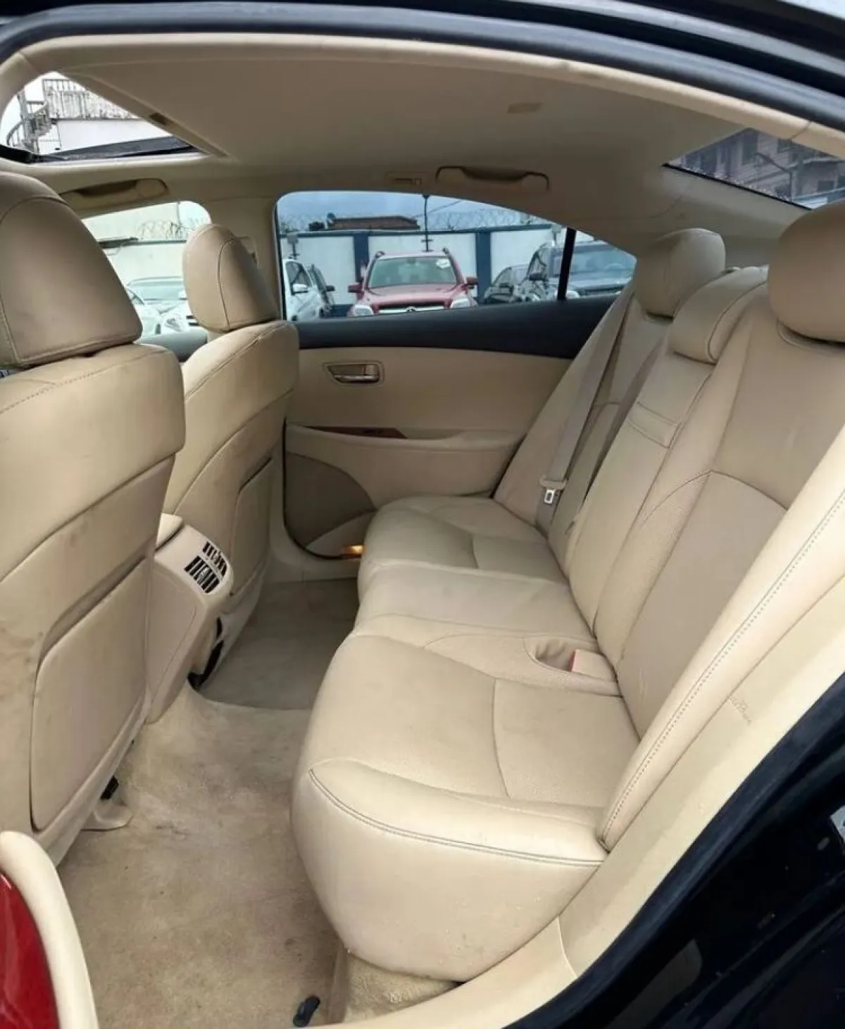 Toks 2011 Lexus ES350 - Image 6