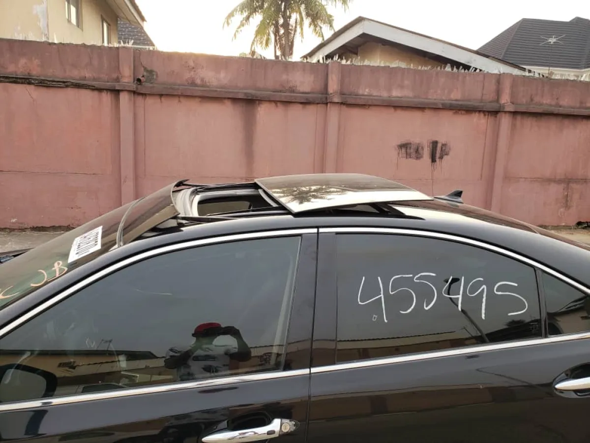 Neat Lexus Es350 - Image 3