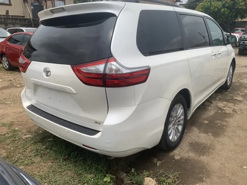 White Toyota Sienna for sale