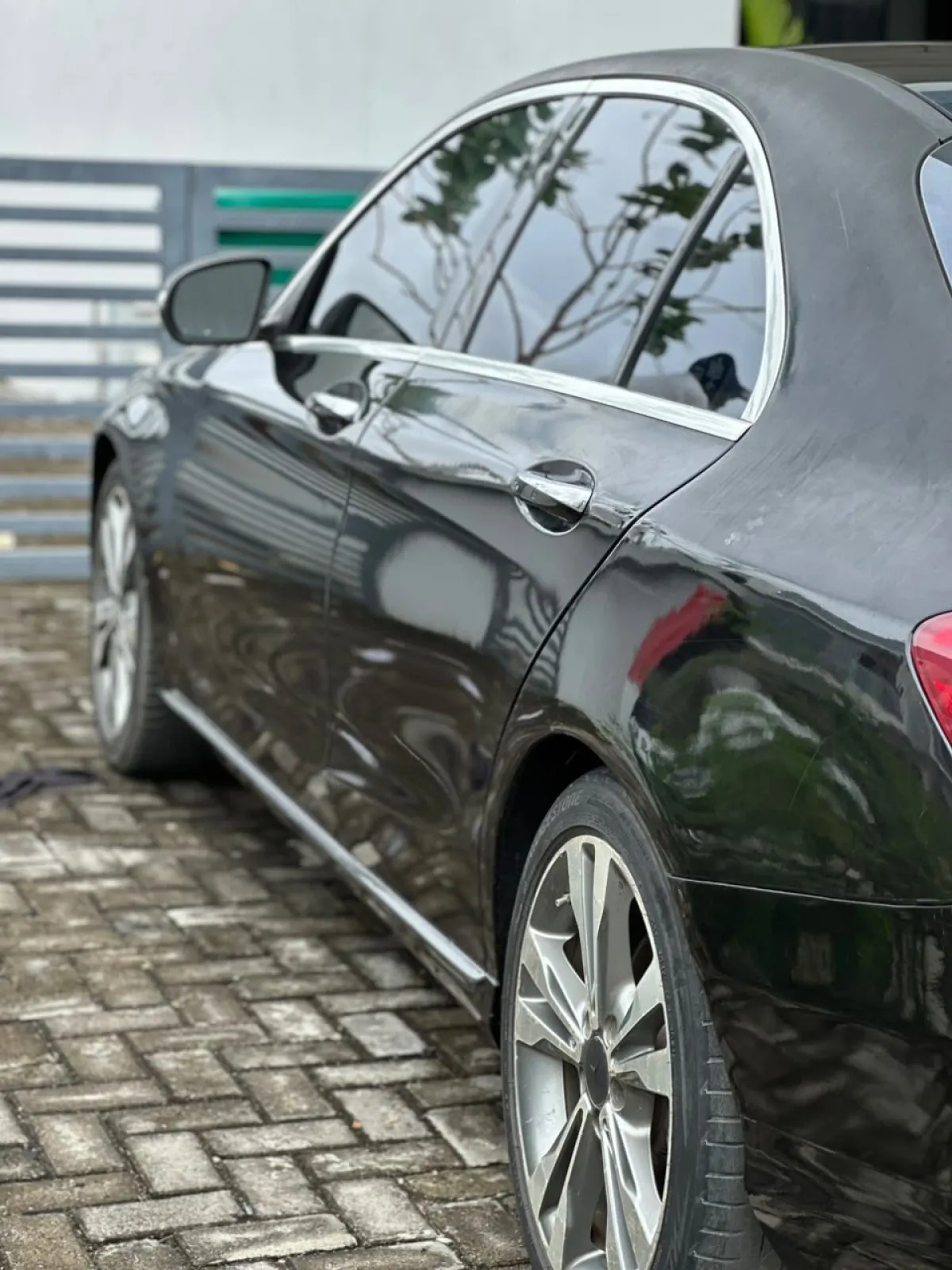 Belgium Grade 2015 MB C300 Fullest Option - Image 8