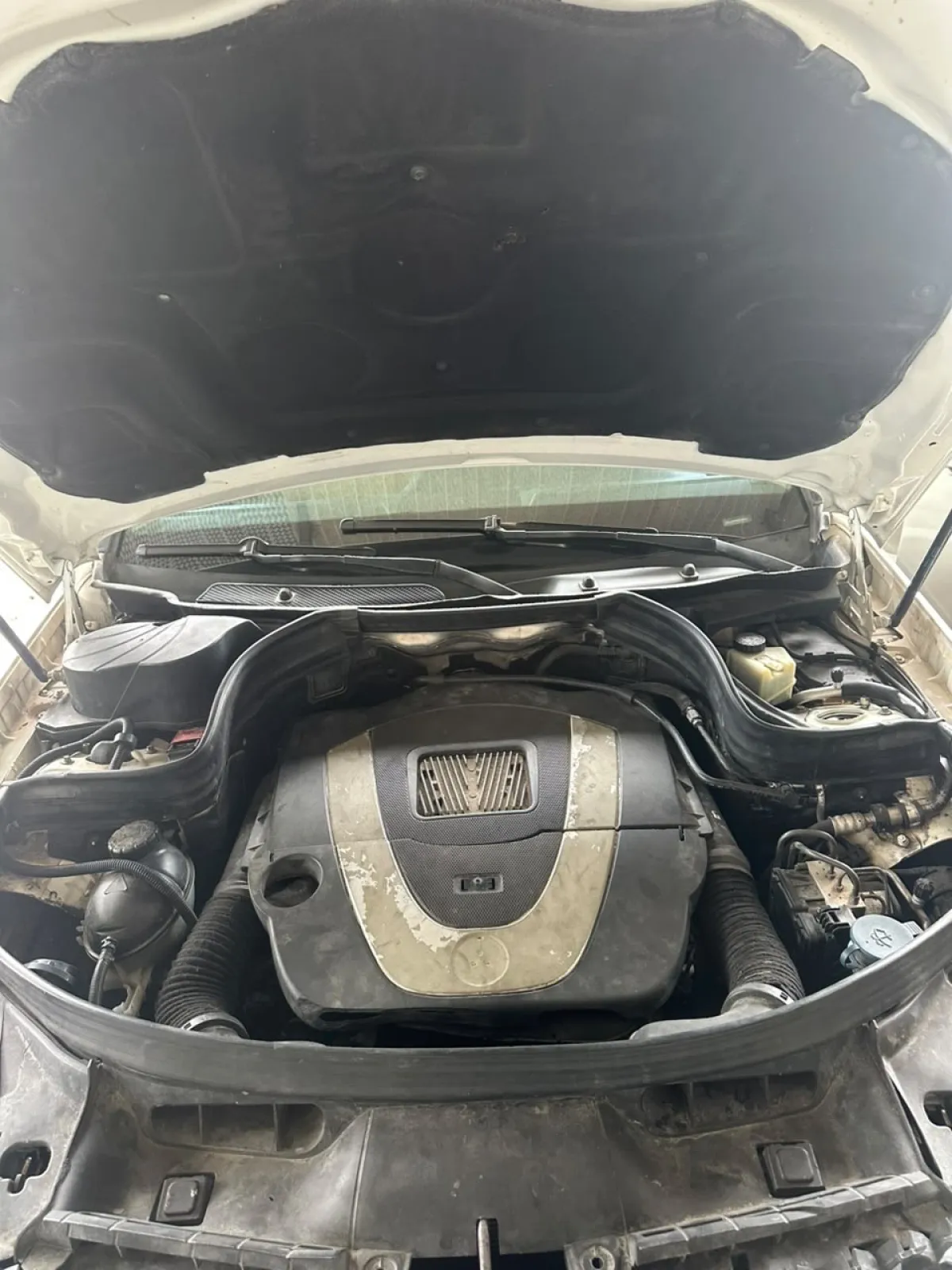 Clean Registered 2010 MB GLK350 4MATIC Full Option - Image 8