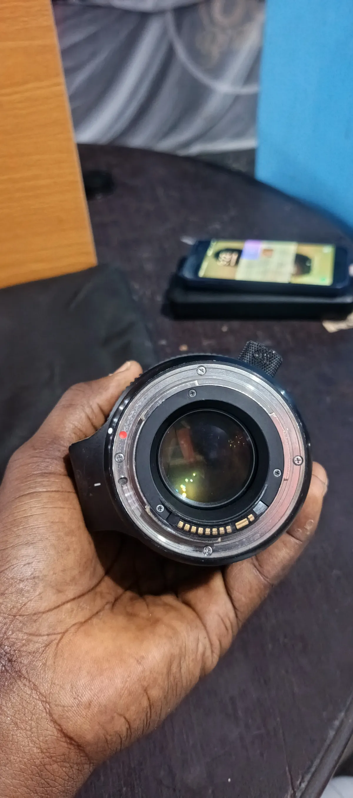 Sigma 50-100mm F1. 8 EF MOUNT - Image 2
