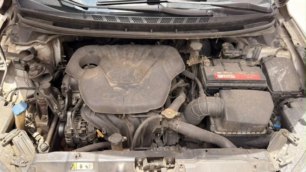 Hyundai Elantra 2013 for sale - Image 3