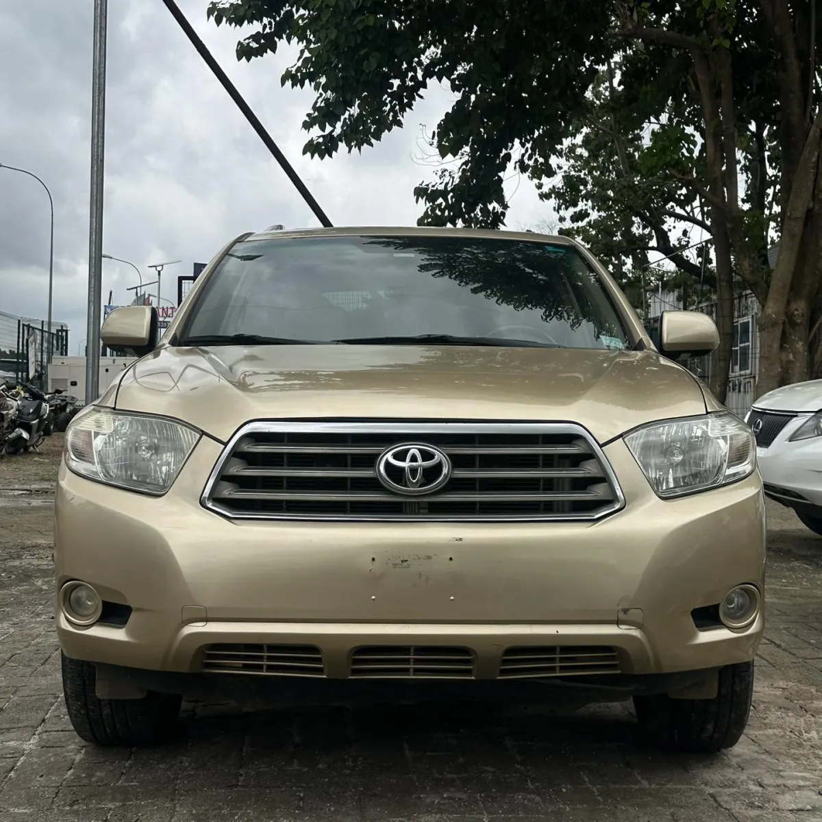 2008 Toyota Highlander - Image 1