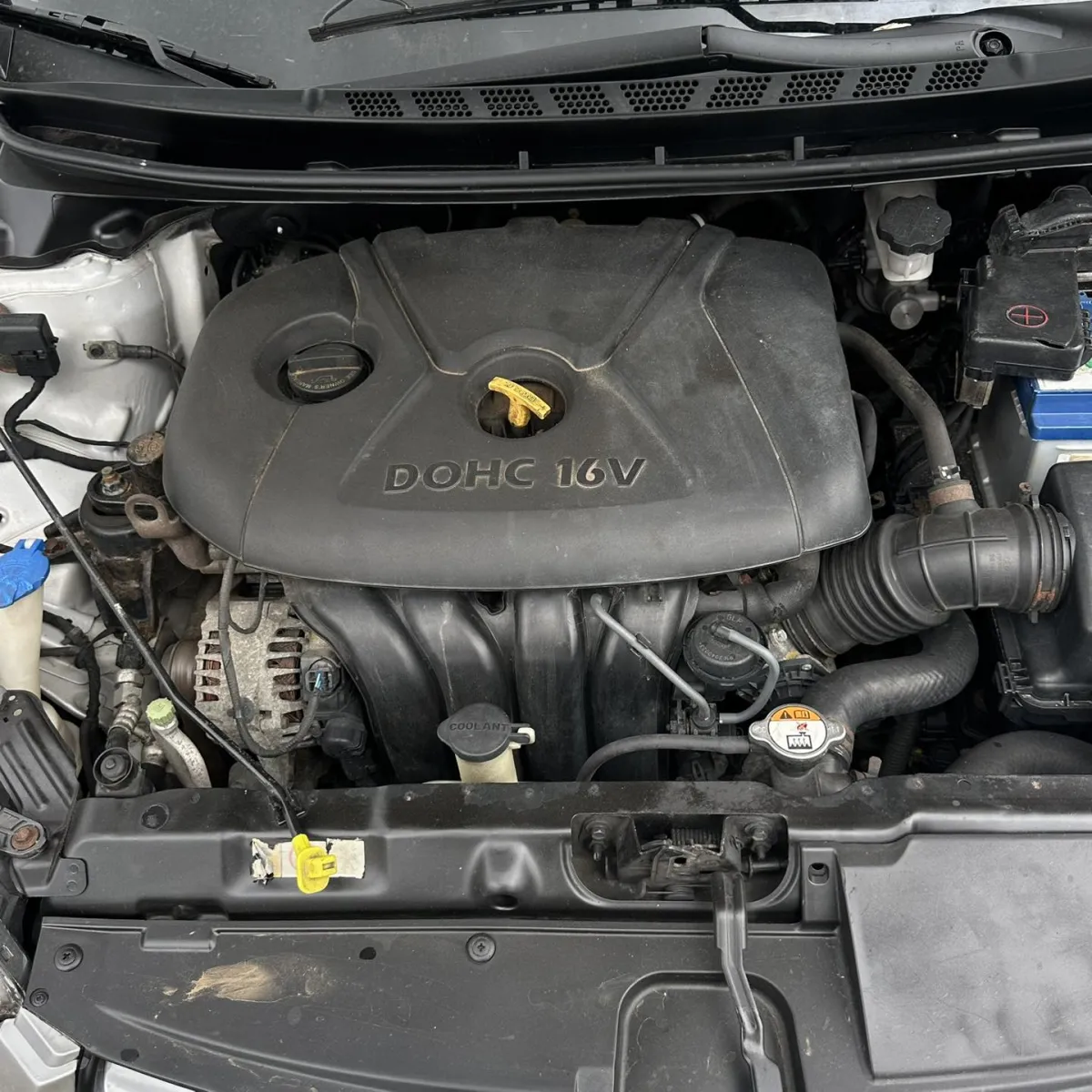 Hyundai Elantra For Sale - Image 10
