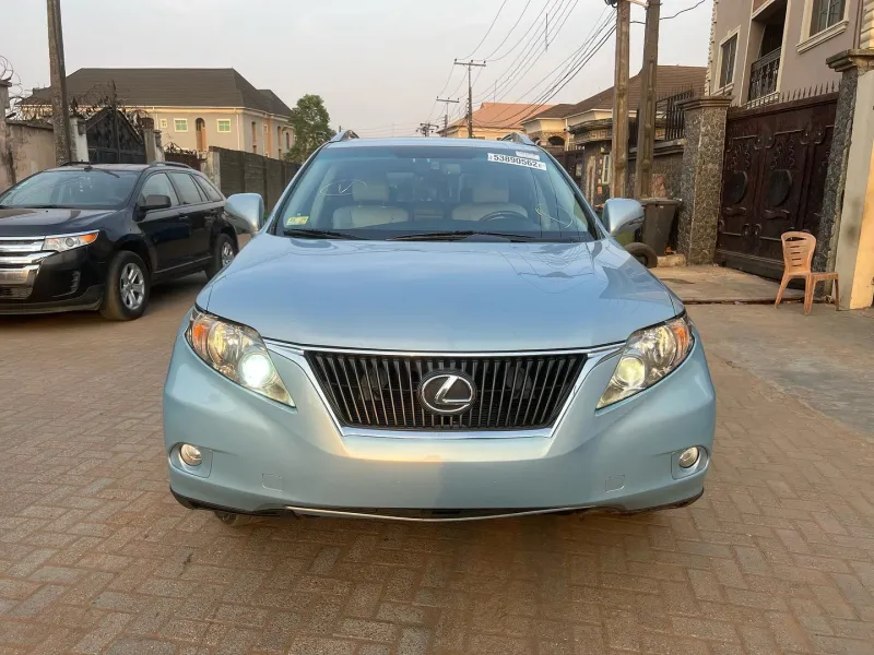 2010 Lexus RX 350 model
