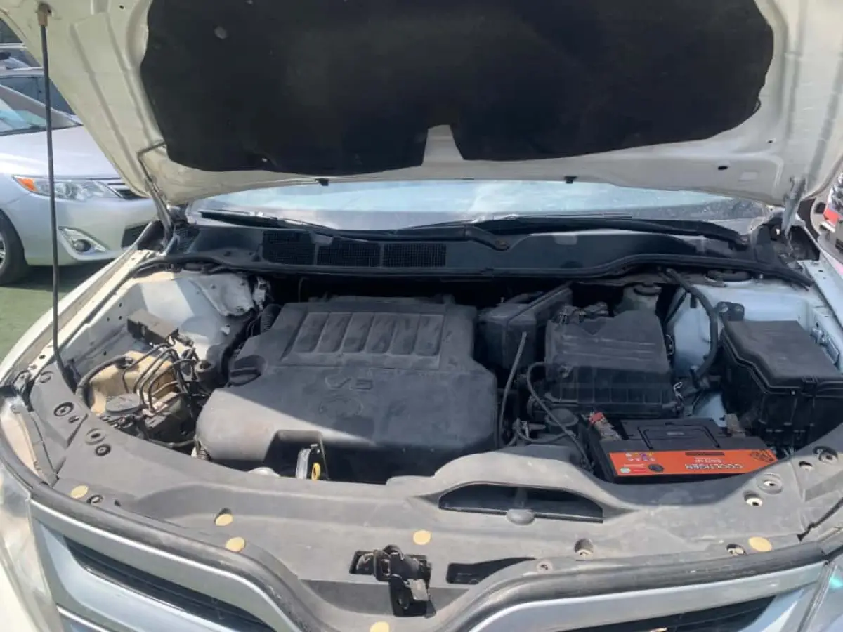 Toyota Venza 09 - Image 5