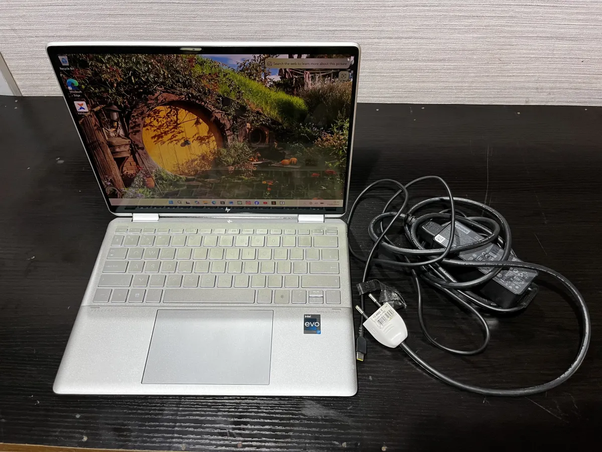 Hp Spectre 14 x360 Convertible - Image 8