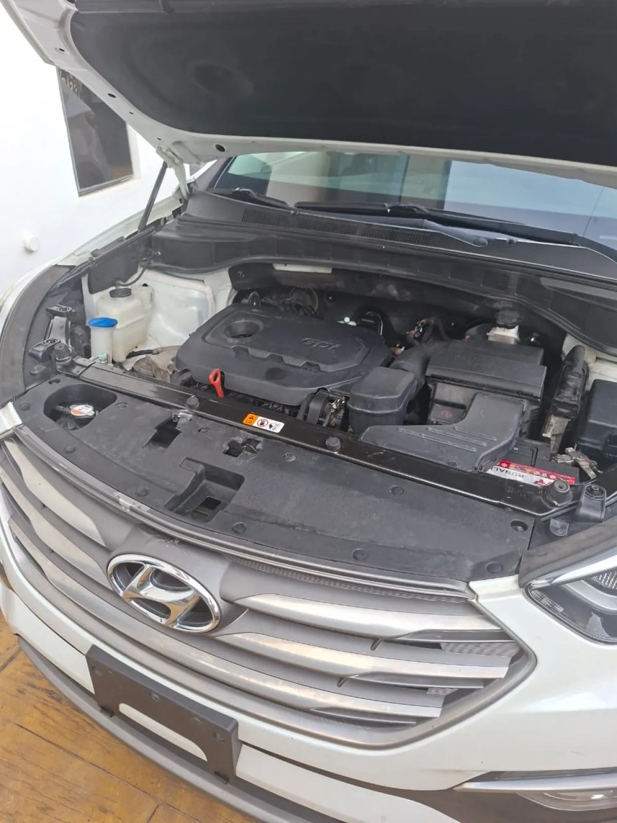 Foreign Used 2017 Hyundai Santa Fe Sport AWD - Image 8