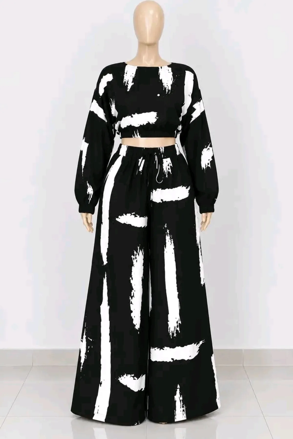 Sexy up and down - Image 10