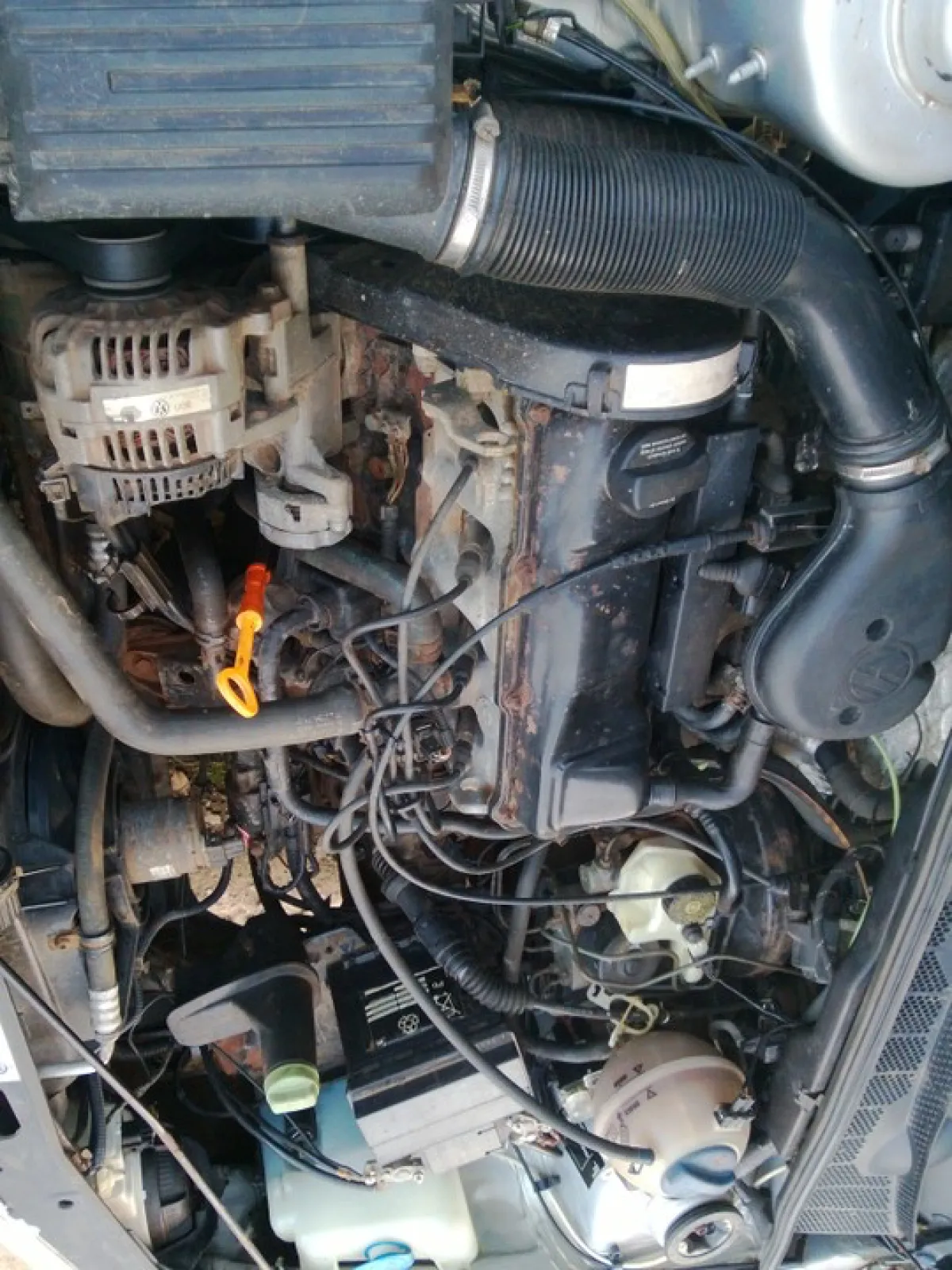 Neatly clean Volkswagen golf3 silver - Image 5