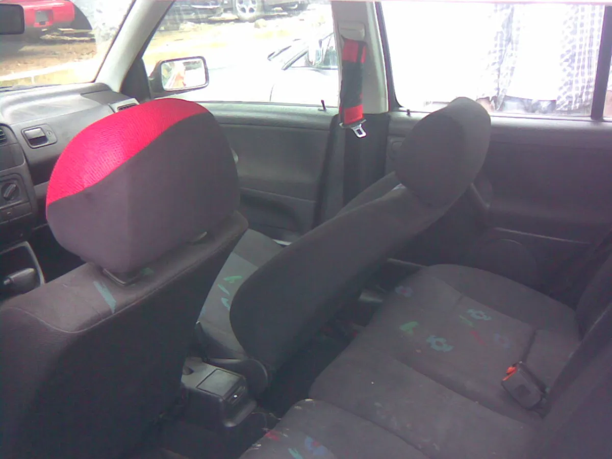 Neatly used Volkswagen Golf3 - Image 6