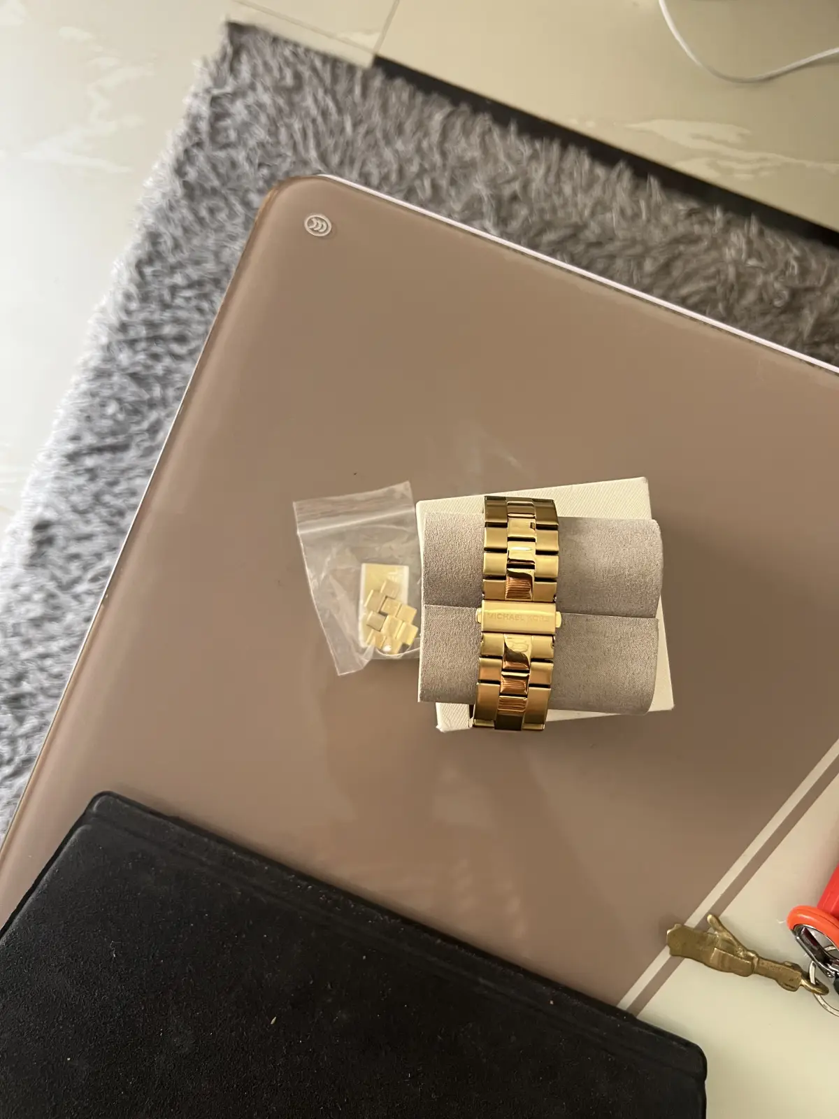 Wrist watch-Michael kors (MK 8278) Dylan Gold Tone - Image 6