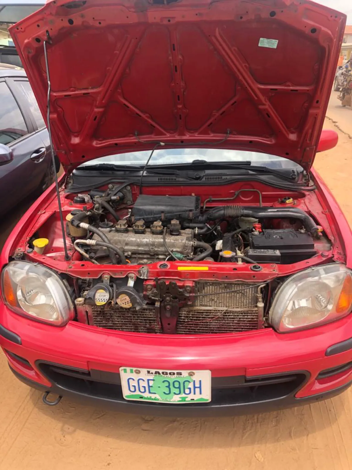 Nissan Micra Red first body - Image 4