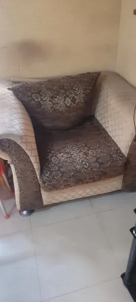7 seaters full chairs