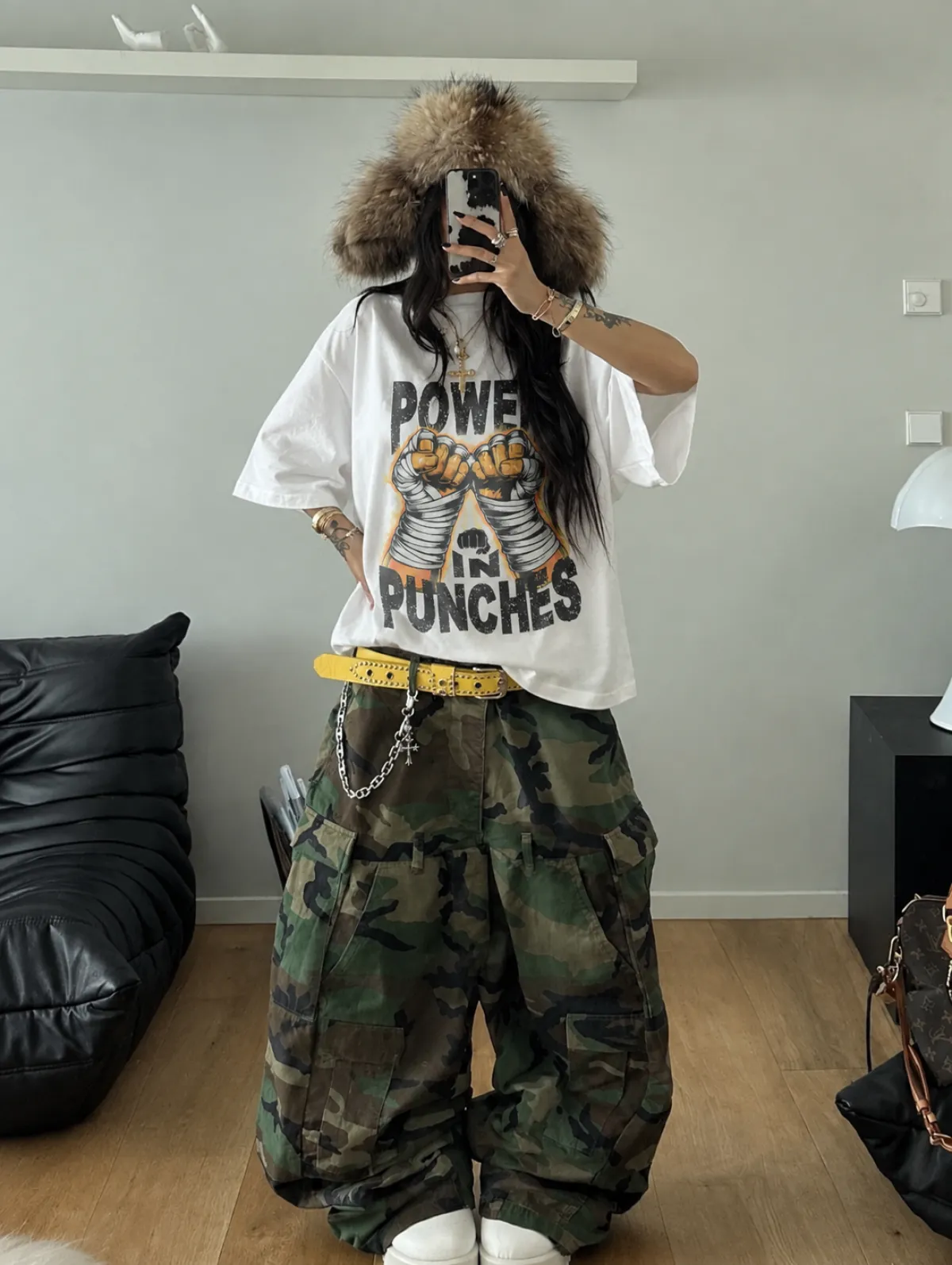 clothes - Image 7