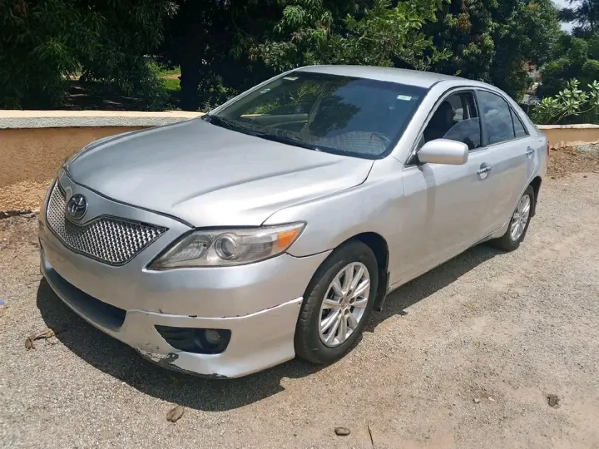 Sparkling Toyota Camry for sale - Image 1