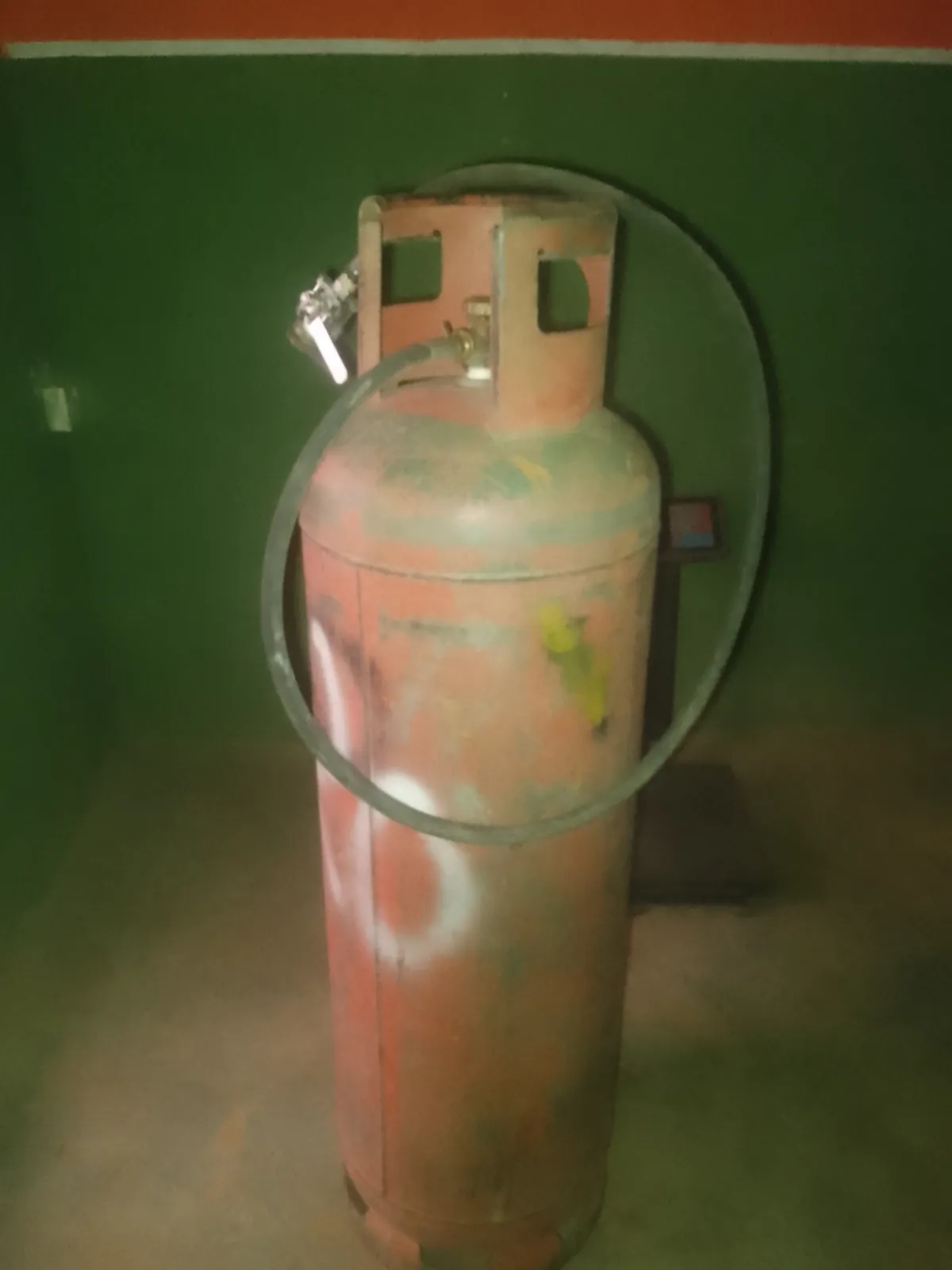 My Cylinder and hose Forsale - Image 2