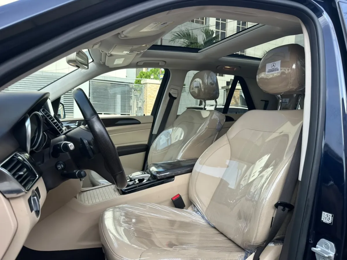 Foreign used mercedes benz GLE350 2017 - Image 3