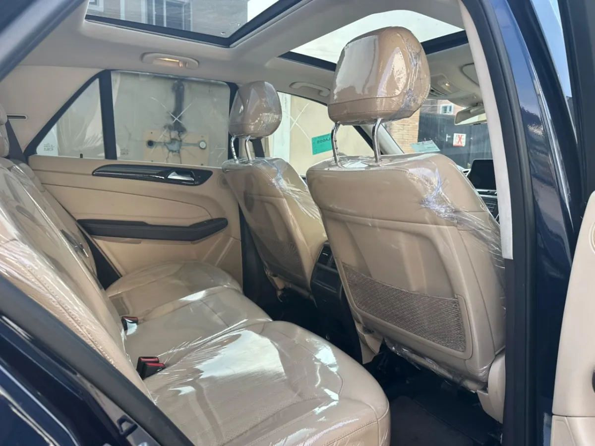 Foreign used mercedes benz GLE350 2017 - Image 5