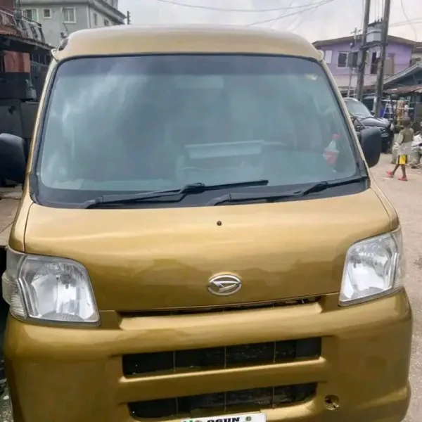 Clean mini bus for sale