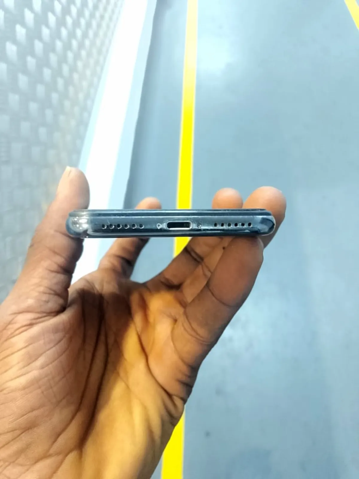 iPhone X - Image 5
