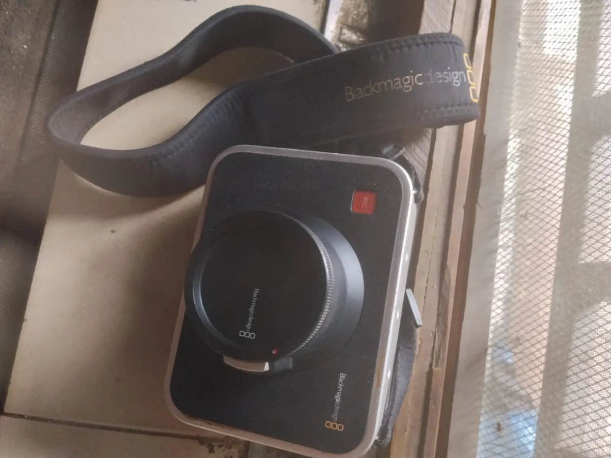 Black Magic 2. 5 Camera - Image 3