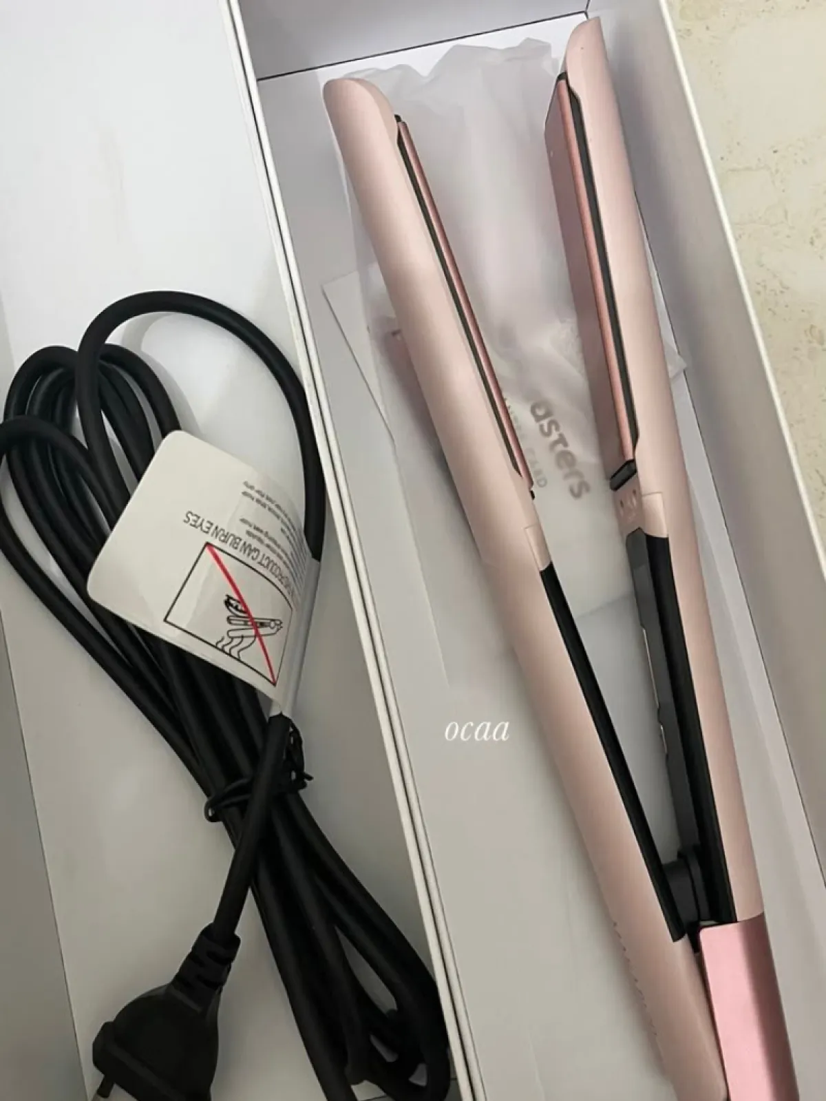Hair Straightener - Image 2