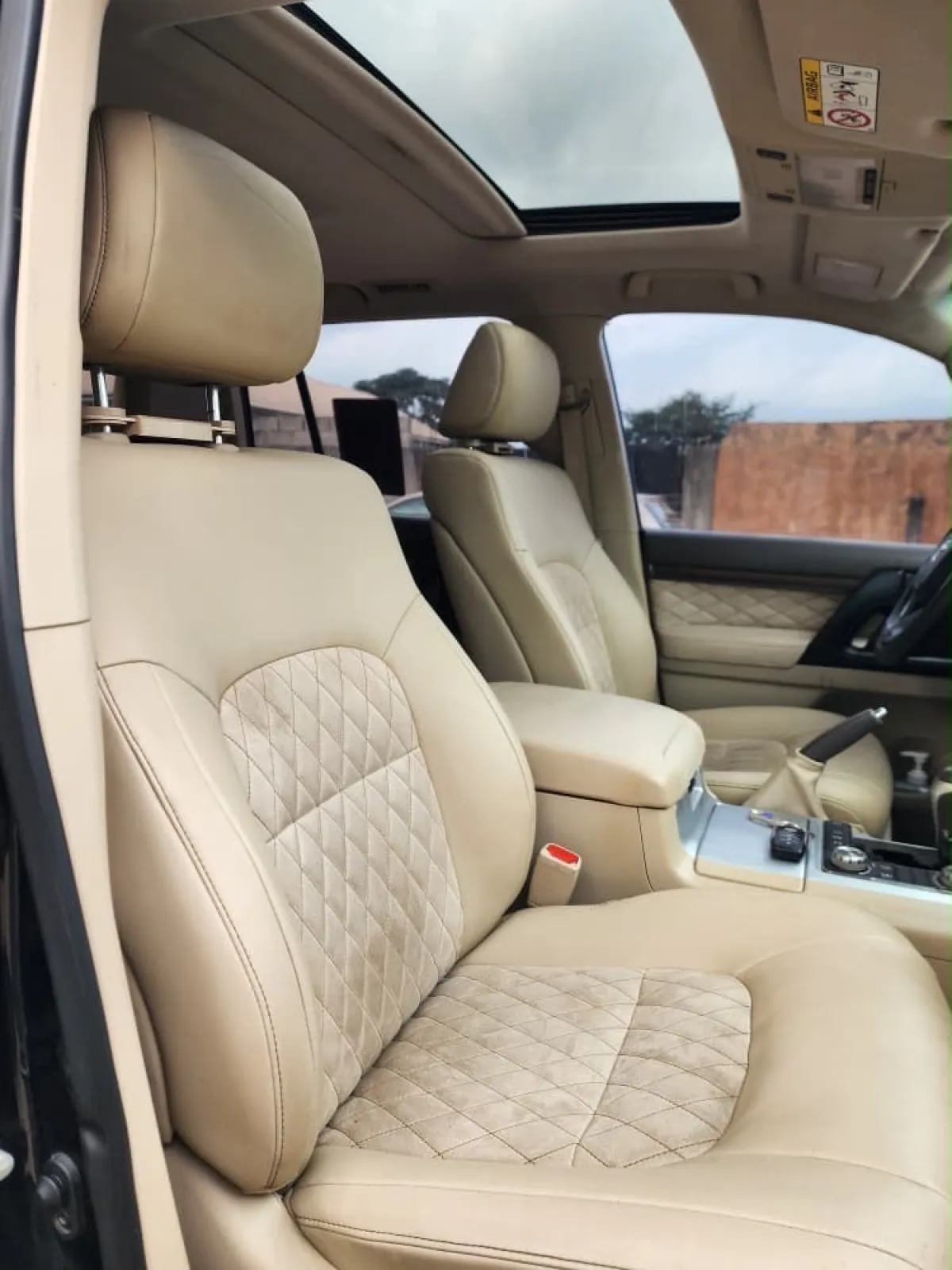 Extremely Clean 2019 Toyota LandCruiser GX. R - Image 5