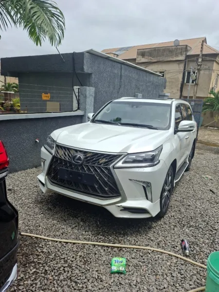 Bought Brand New 2020 Lexus LX570 Sport Full Option With 360Camera