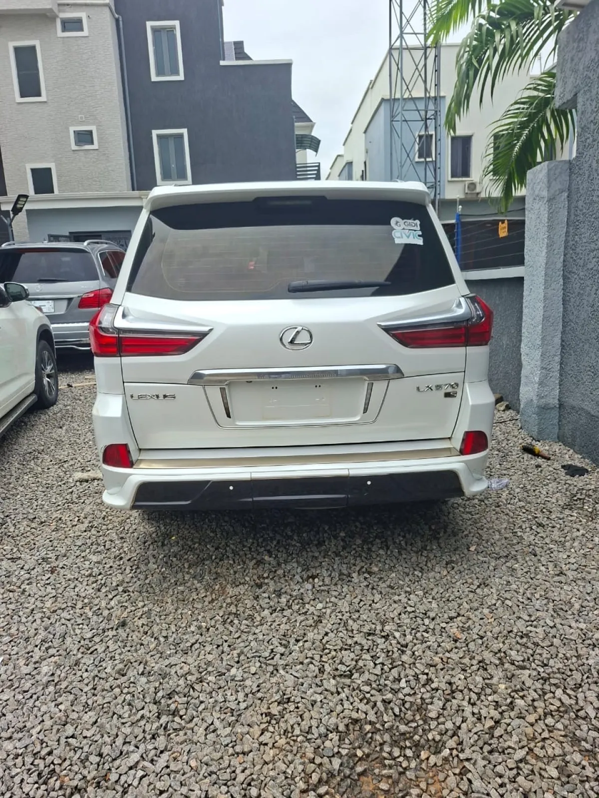 Bought Brand New 2020 Lexus LX570 Sport Full Option With 360Camera - Image 10