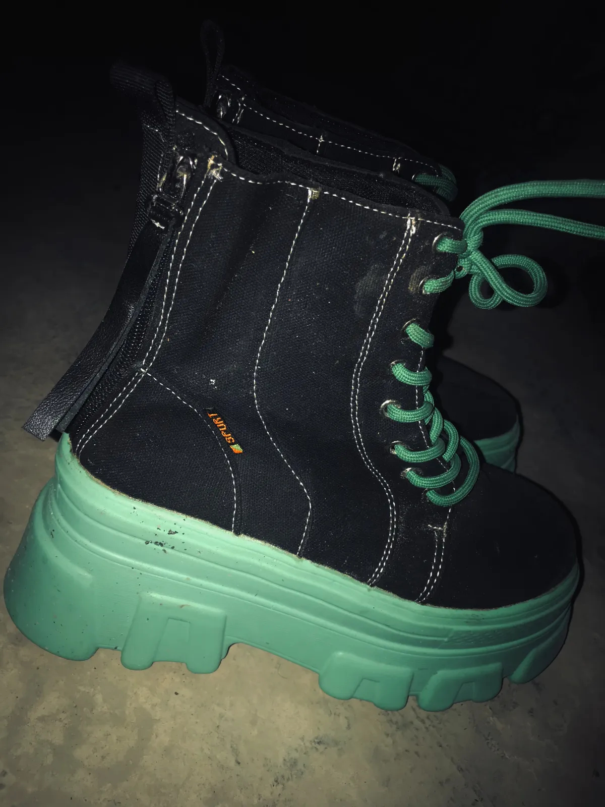 ankle boot heel - Image 1