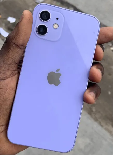 iPhone 12