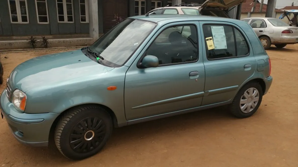 Neat Nissan micra 2002 - Image 3