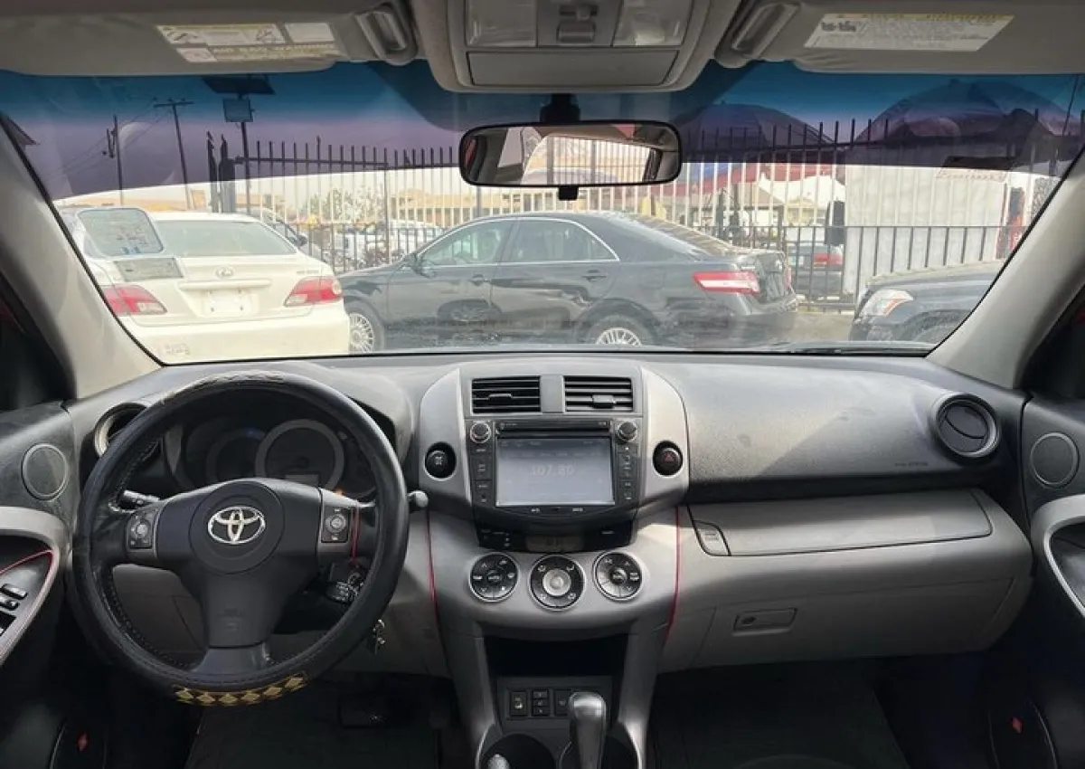 Registered 2008 Toyota RAV4 - Image 3