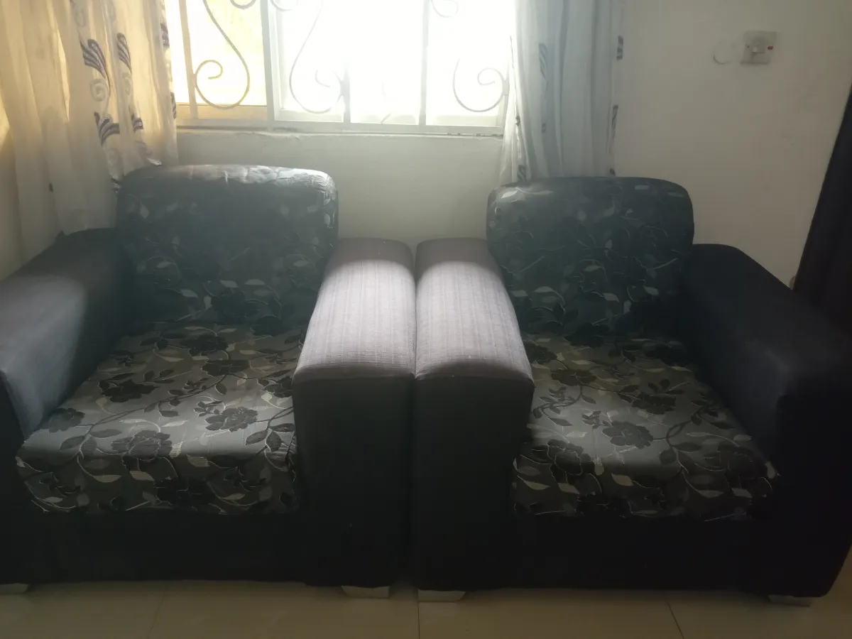 4 Set living room chair for sales - Image 4