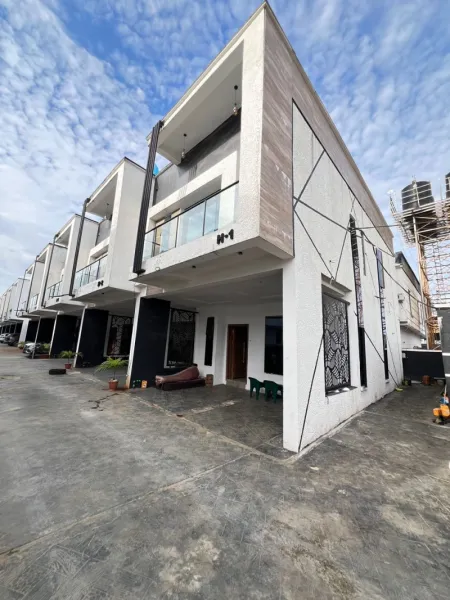 4bed Terrace for Rent Ikota Lekki