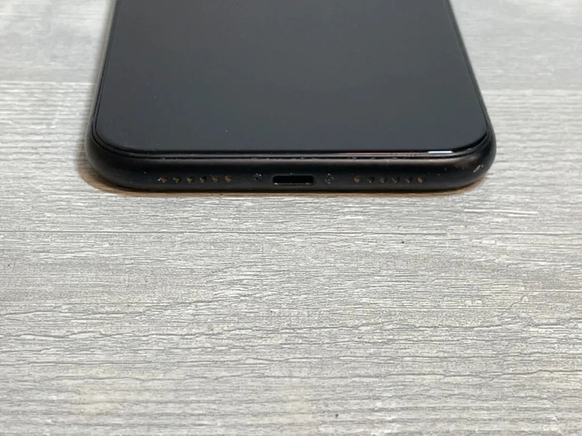 Apple iPhone XR 64GB MDM Unlocked - Image 4