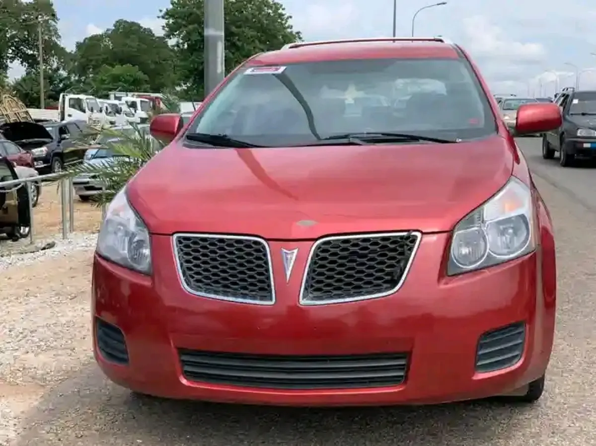 Very sharp Pontiac vibe for sale - Image 2