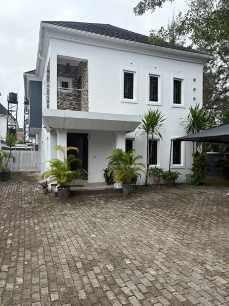 5bedroom detached with bq lekki county