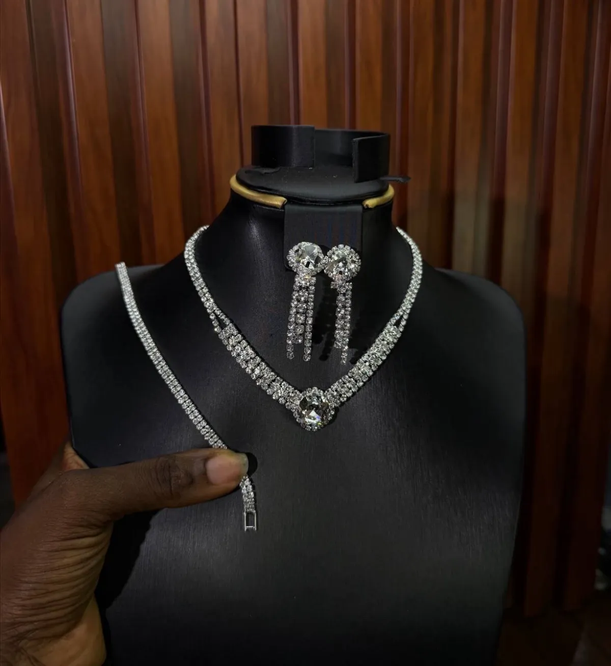 party and braidal set - Image 2