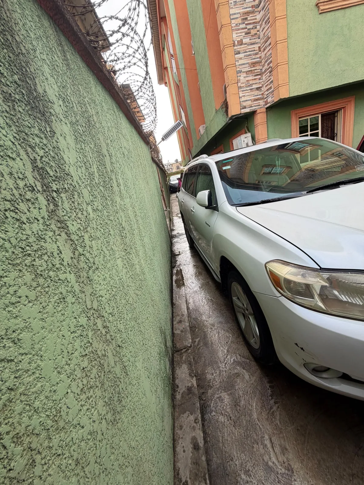 2024 EntryFirst User 2009 Toyota Highlander Limited (First Body) - Image 8