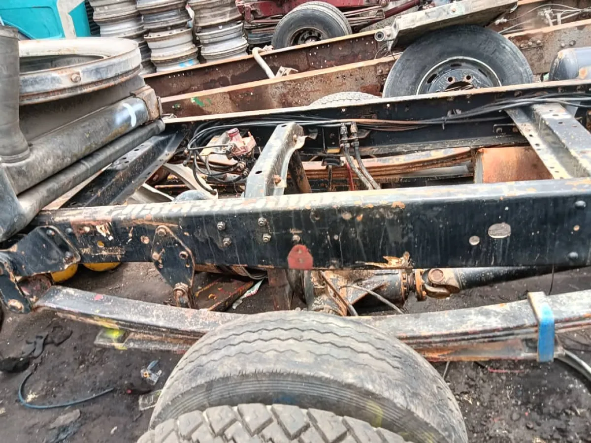 814 Tokunbo Truck for sale - Image 9